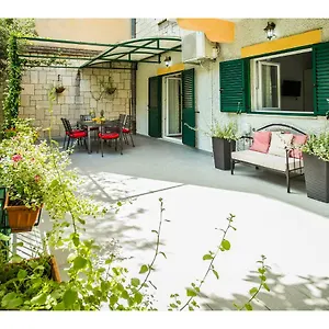  Appartement Spaladium - Center
